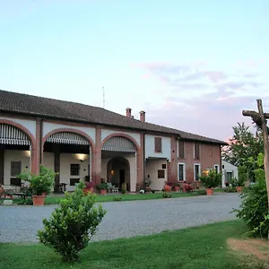 Vakantieboerderij Campass, Castelvetro Piacentino