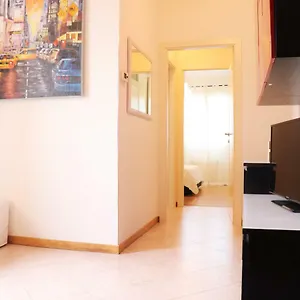 Sweet San Lazzaro Apartment