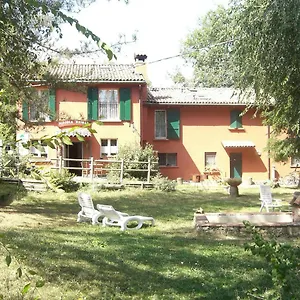 Agriturismo Piccola Raieda Farm stay